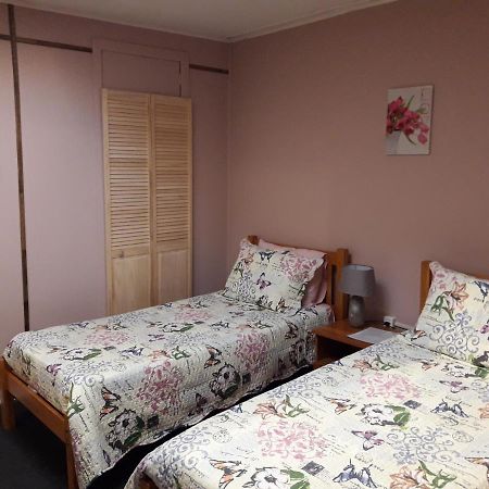 Hostal Torres Del Paine 2 プンタアレナス エクステリア 写真